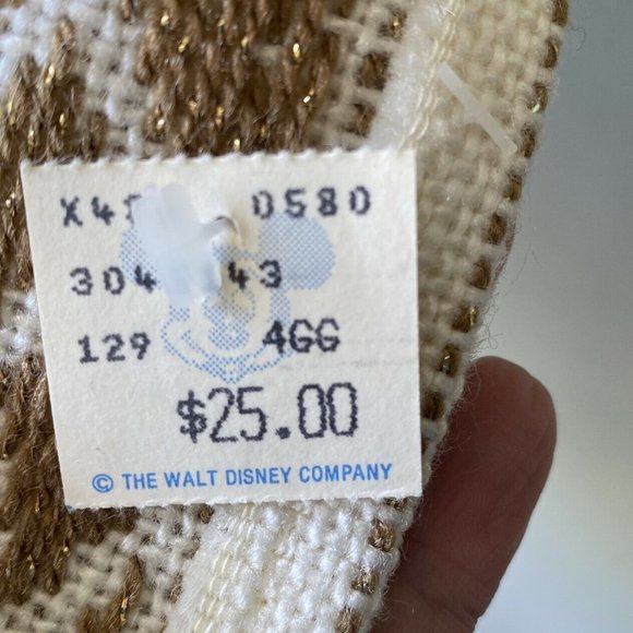 VINTAGE CHRISTMAS GOLD IVORY TABLE RUNNER SCARF ANGEL CANDLE TREE  DISNEY TAG - Picture 6 of 6